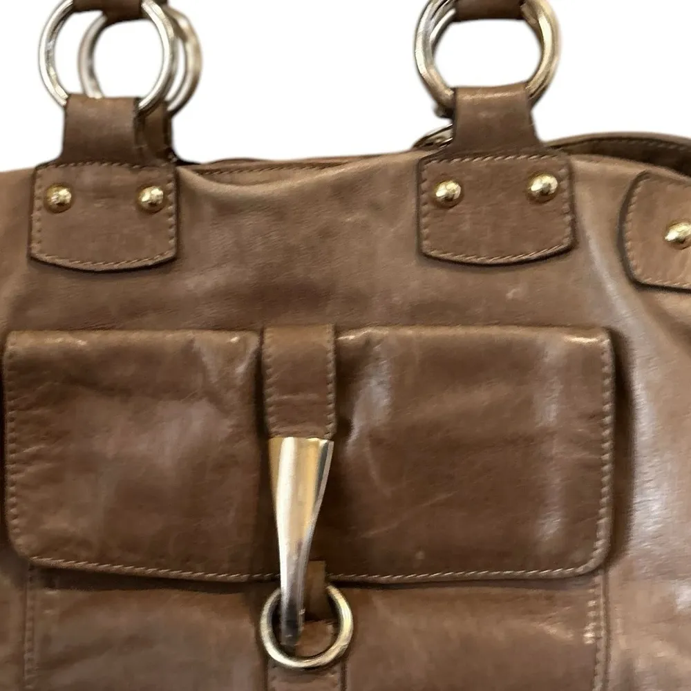 Barr + Barr Women's Brown Leather Shoulder Bag w/ Pockets & Quotes Lining - Image 8