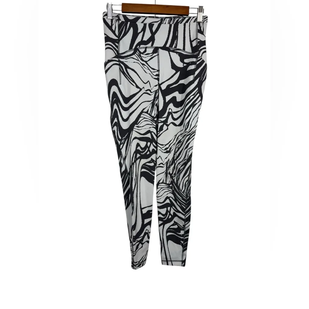 Lululemon Swift Speed High Rise Tight 28" Size 8 - Image 6