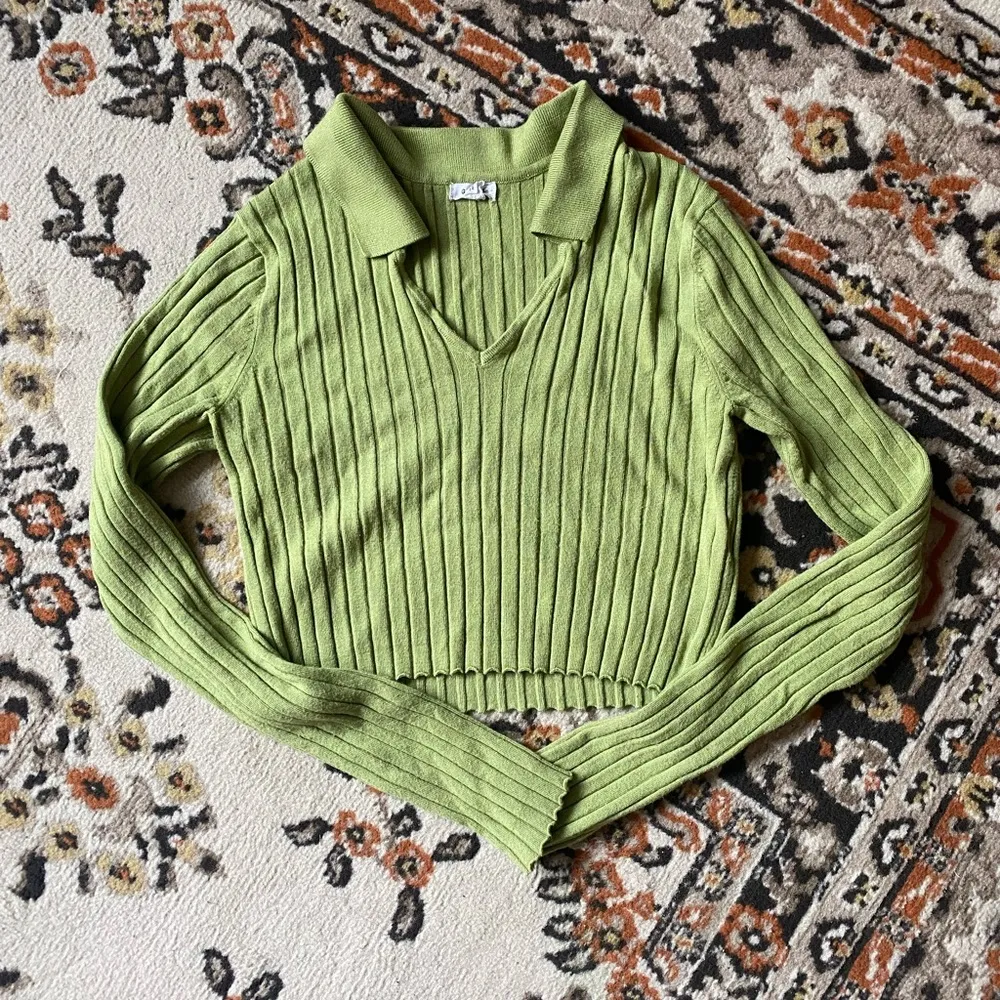 Green Garage top - Image 2