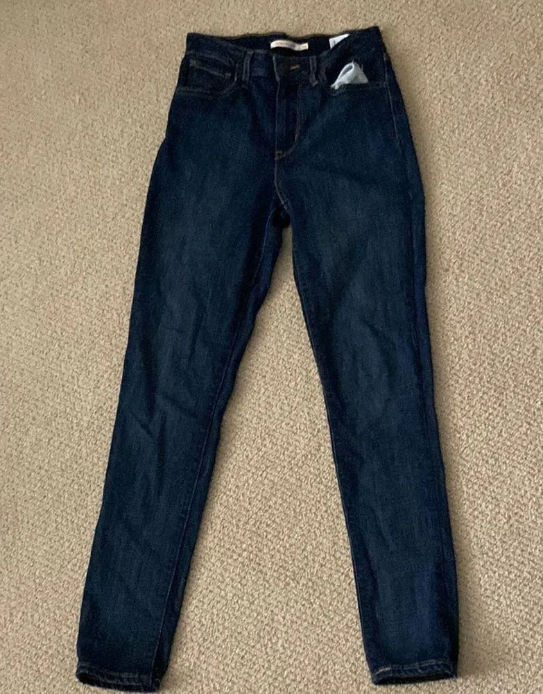 Levi’s High Rise Skinny Jeans 721 Size 28 Like New 28” Inseam Dark Wash VEUC - Image 2