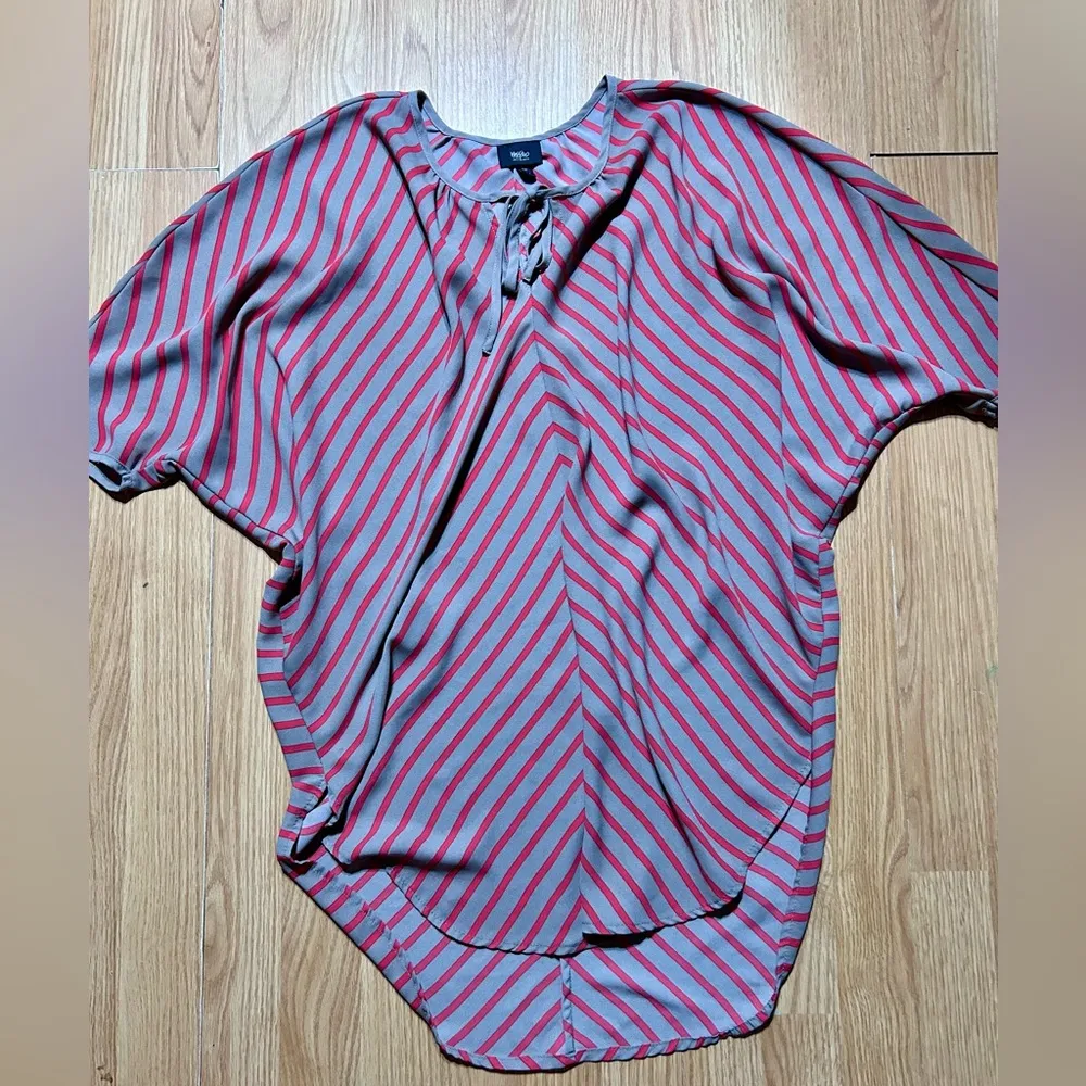 Women’s Medium Mossimo beachwear coverup Tan - Image 4