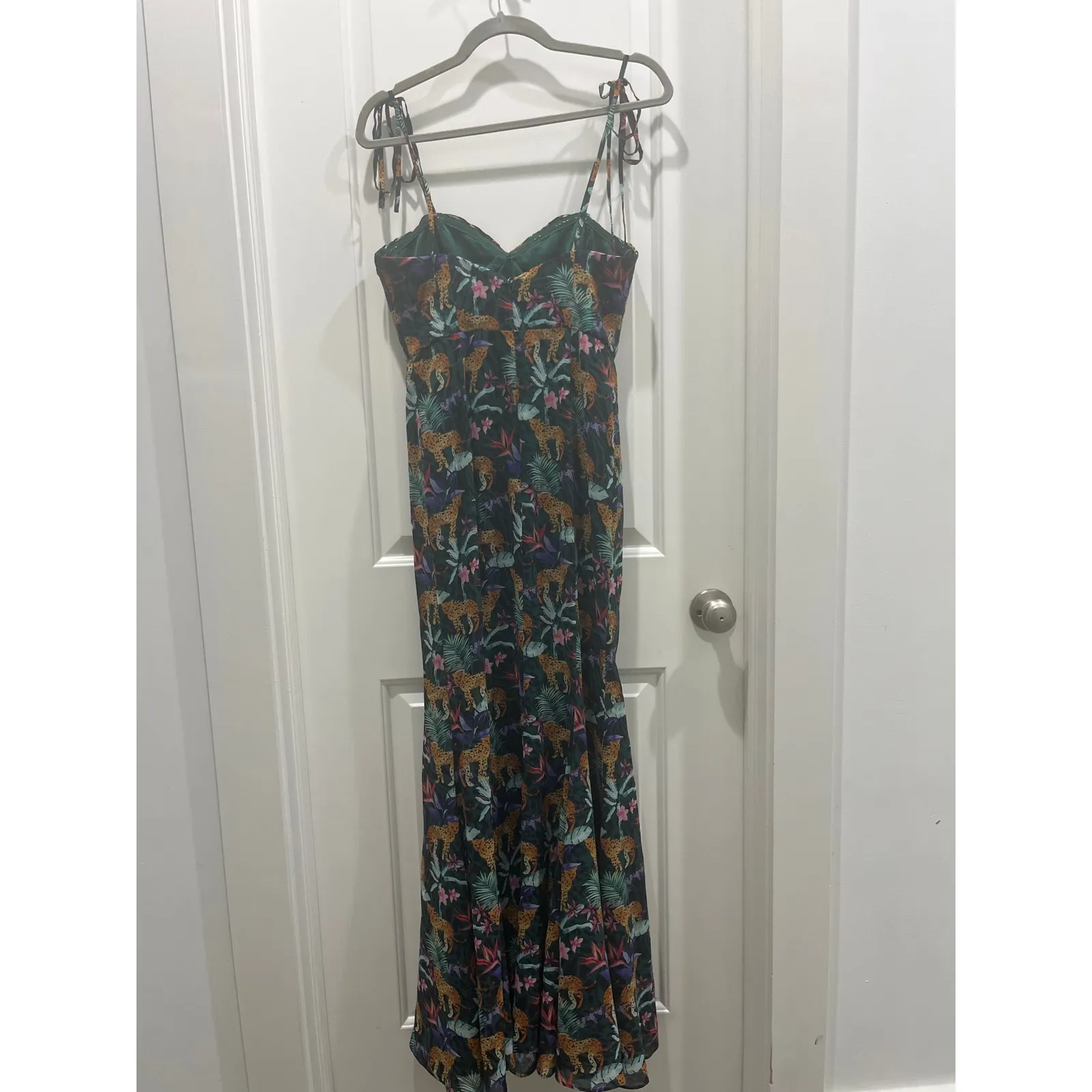NWT Fame And Partners X FREE PEOPLE Elham Jungle Print Maxi Dress Sz 6 - Image 9