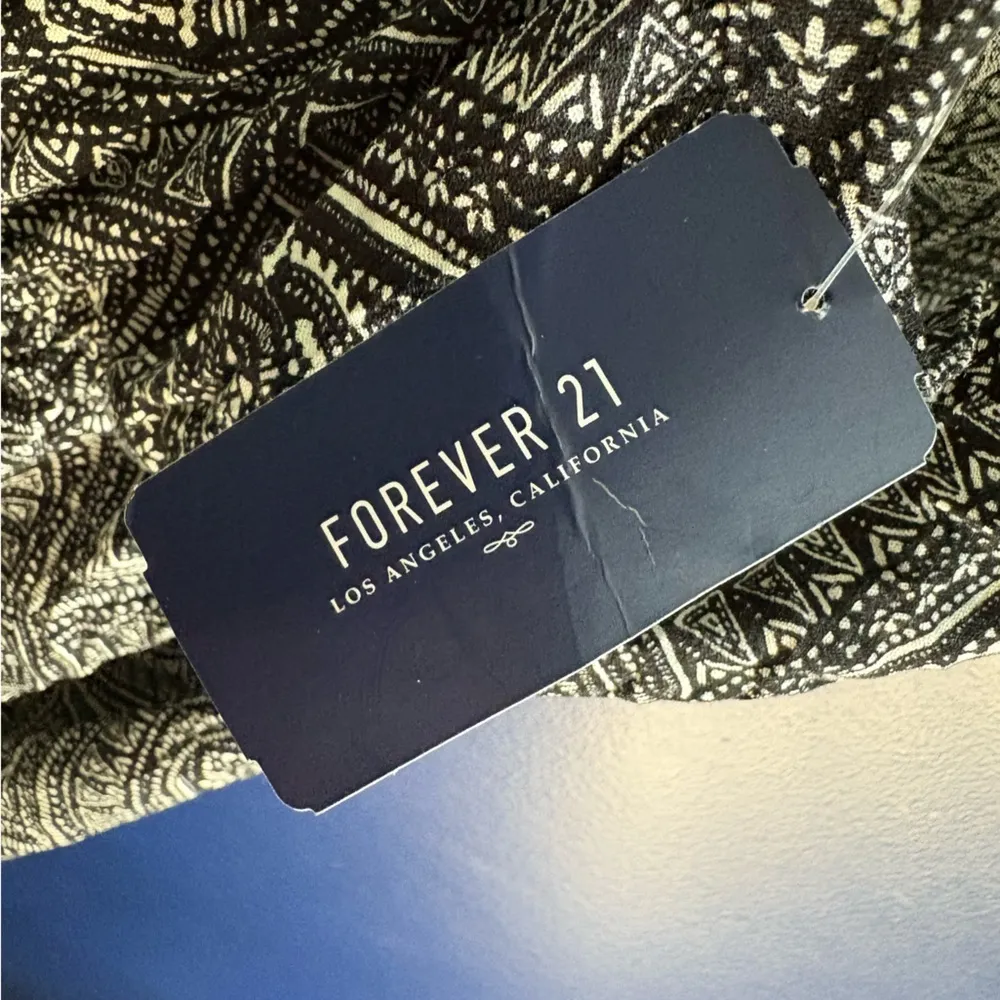 Forever 21 Black and White Patterned Pleated Halter Sundress - Image 5