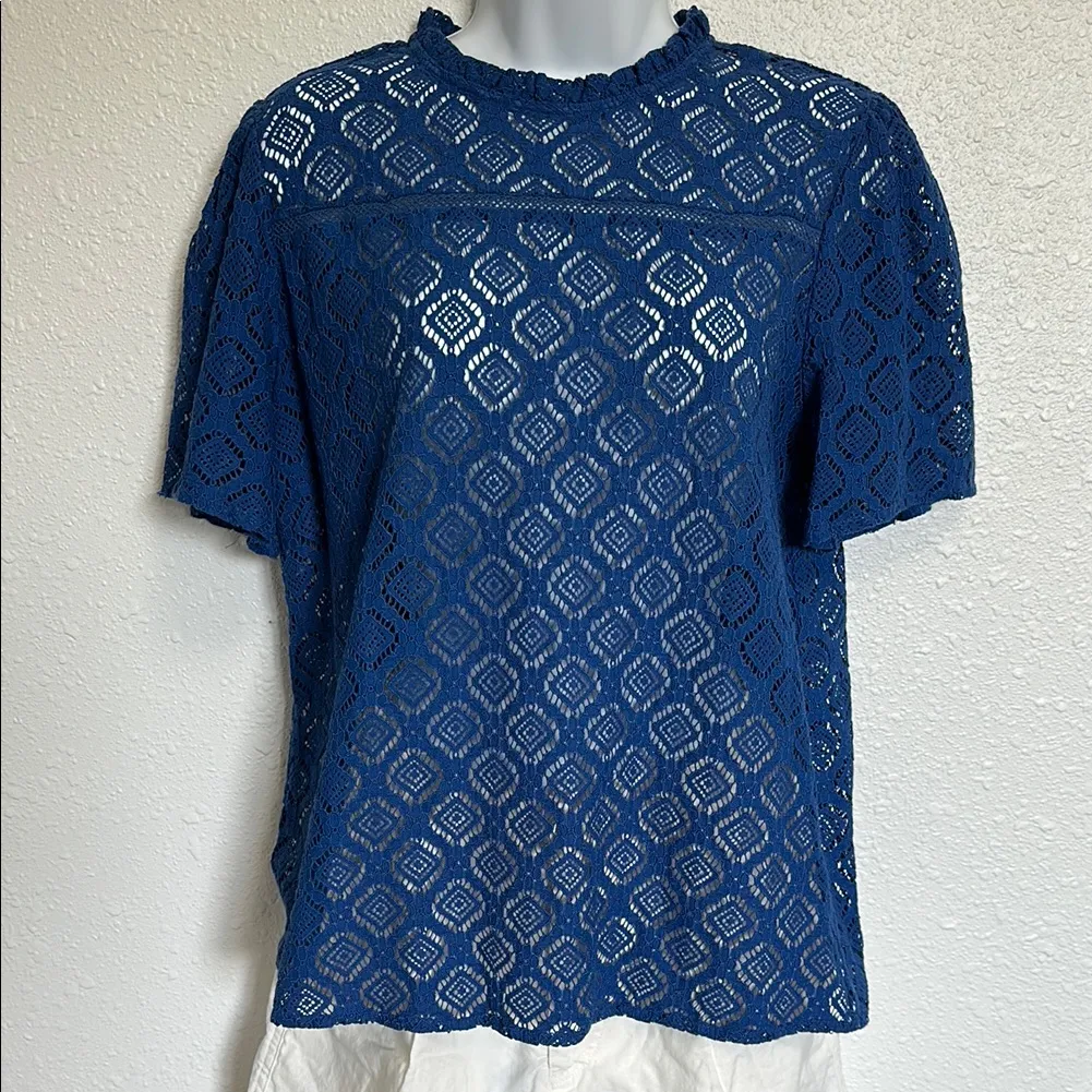 LOFT Blue Lace Boxy Short Sleeve Blouse Size Medium - Image 2