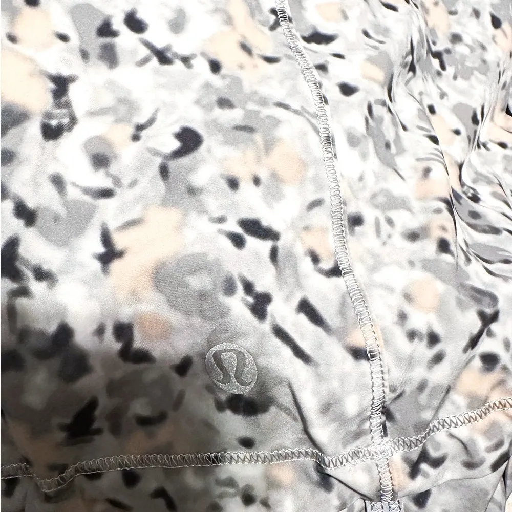 Lightened Up Pullover Not So Petite Fleur Silver Spoon/Ambient Grey 6 - Image 15