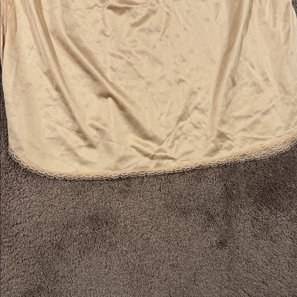 JC Penny Ivory Half Slip SIZE M Tan Size M - Image 2