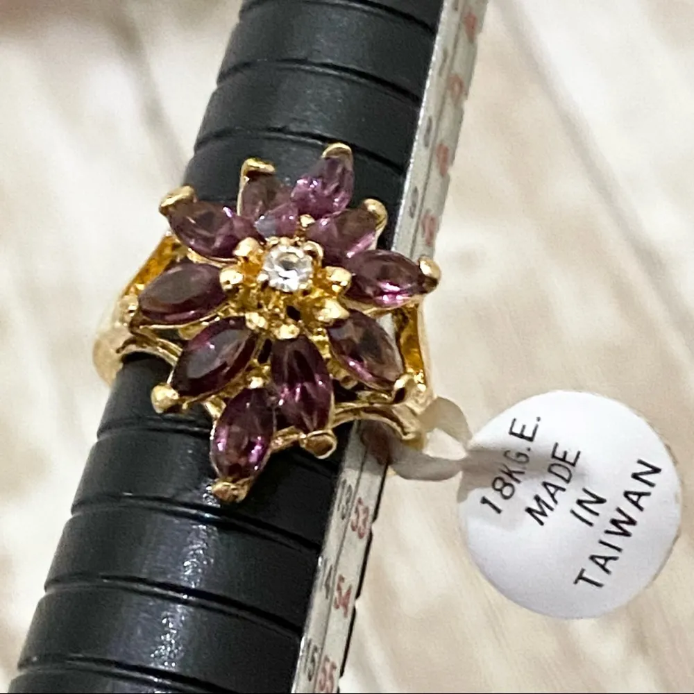 18K G.E. Amethyst Cocktail Cluster Ring Size 6 - Image 4