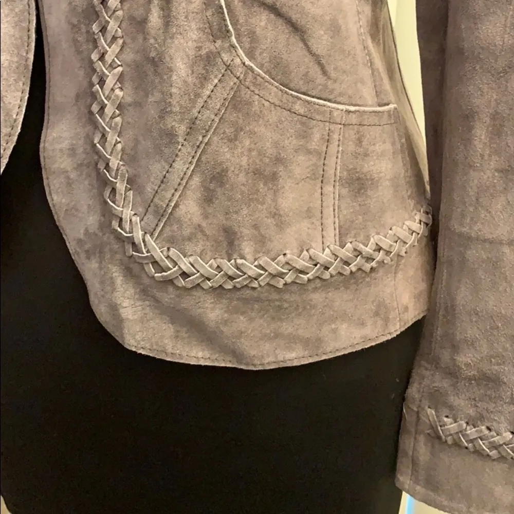 AK Anne Klein gray suede blazer. - Image 8