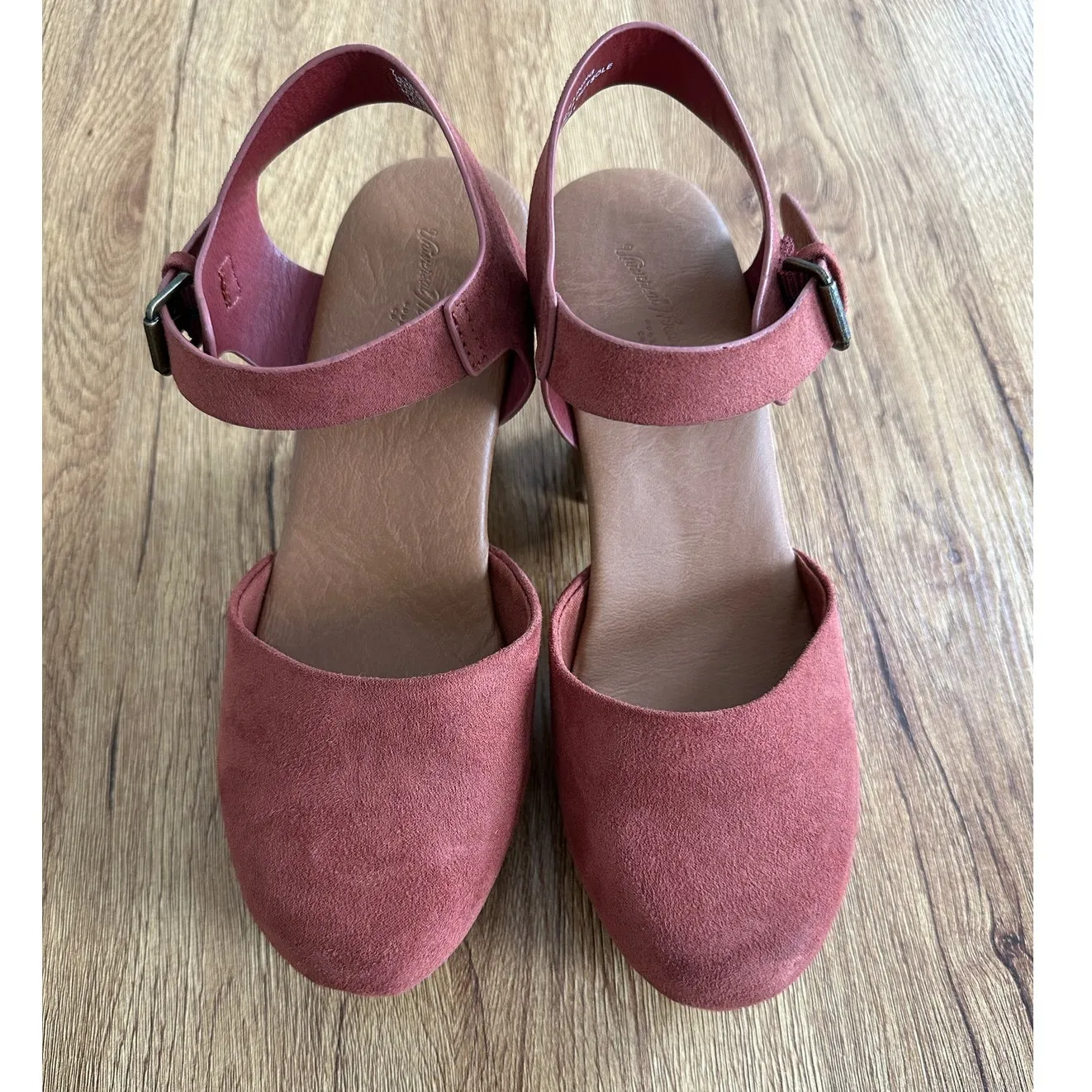 Universal Thread Marcia Heeled Clogged Size 7 - Image 8