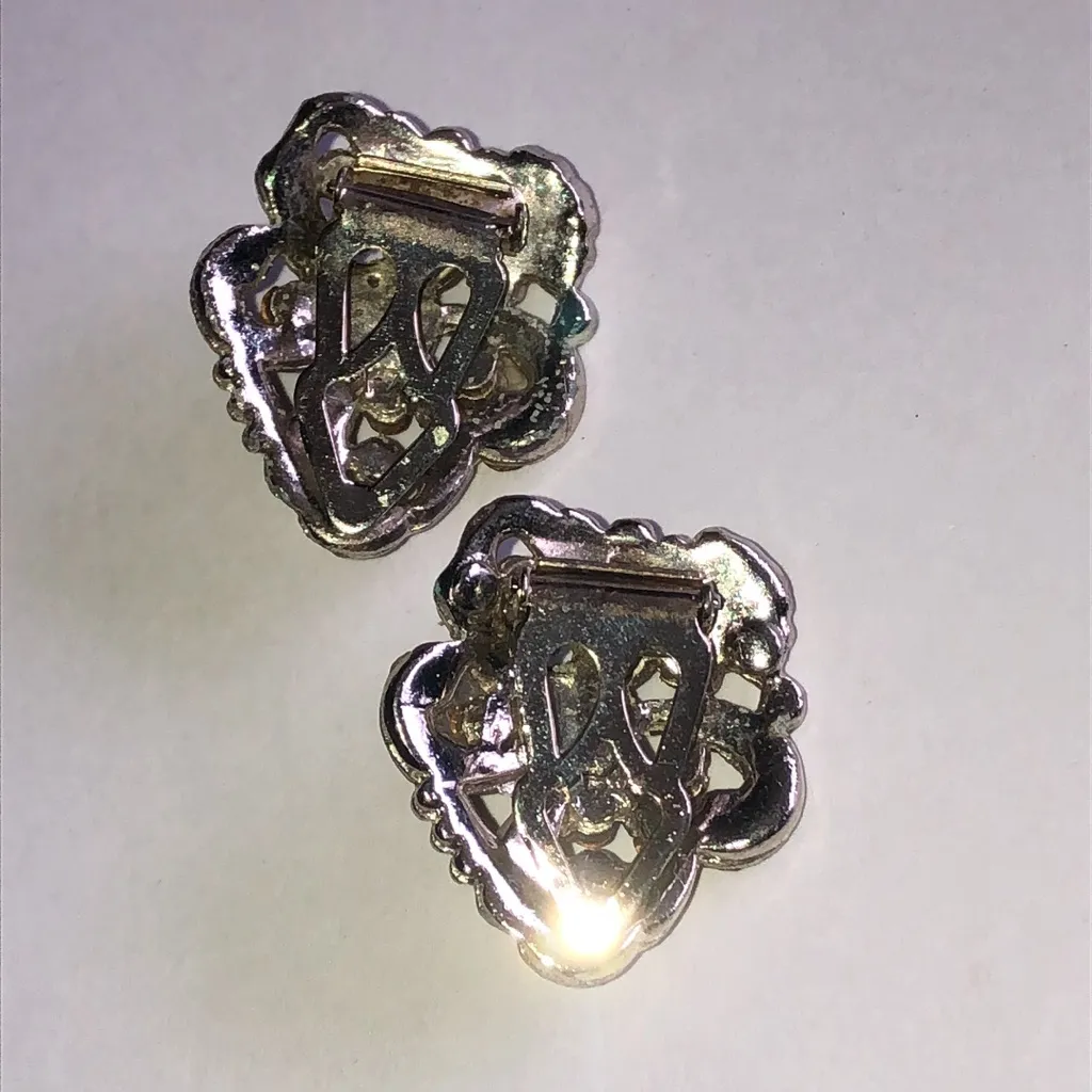 Vintage Dazzling Silver Tone Crystal Flower Shoe Clips - Image 5