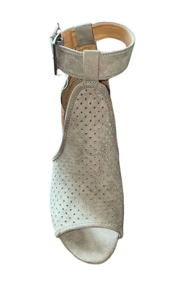 Universal Thread Hannah Stacked Heel Peep Toe Ankle Strap Sandal Taupe 6.5 NWTs - Image 7