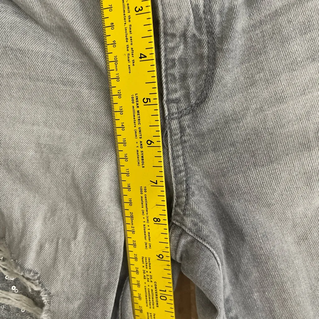 Juicy Couture Light Gray Distressed Skinny Jeans - Image 5