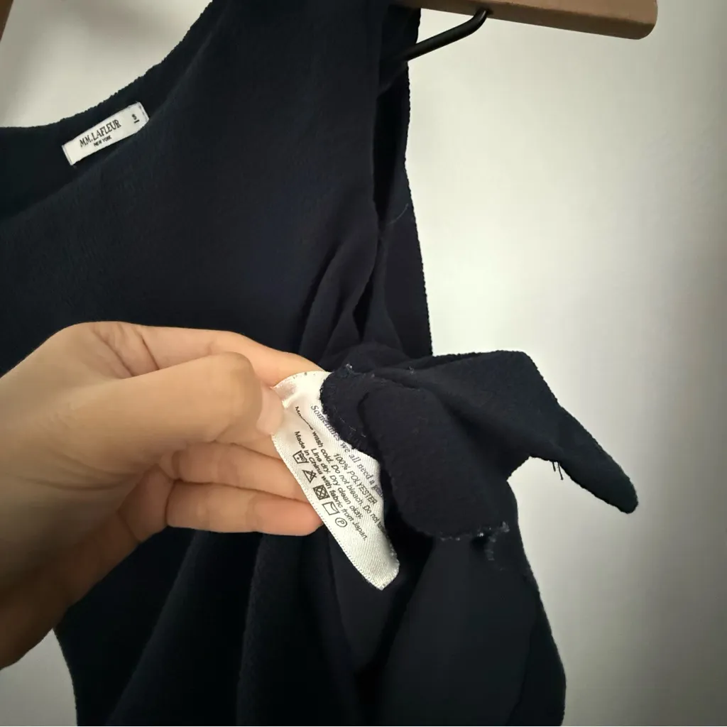 M.M. LaFleur Small Twist Shoulder Tank Top Navy Office Work Business Casual - Image 4