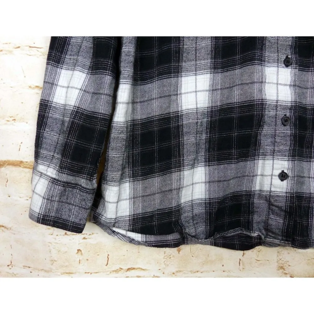 H&M Divided Womens Sz XS Plaid Flannel Oversized Shirt Chest Pockets Black White - Image 3