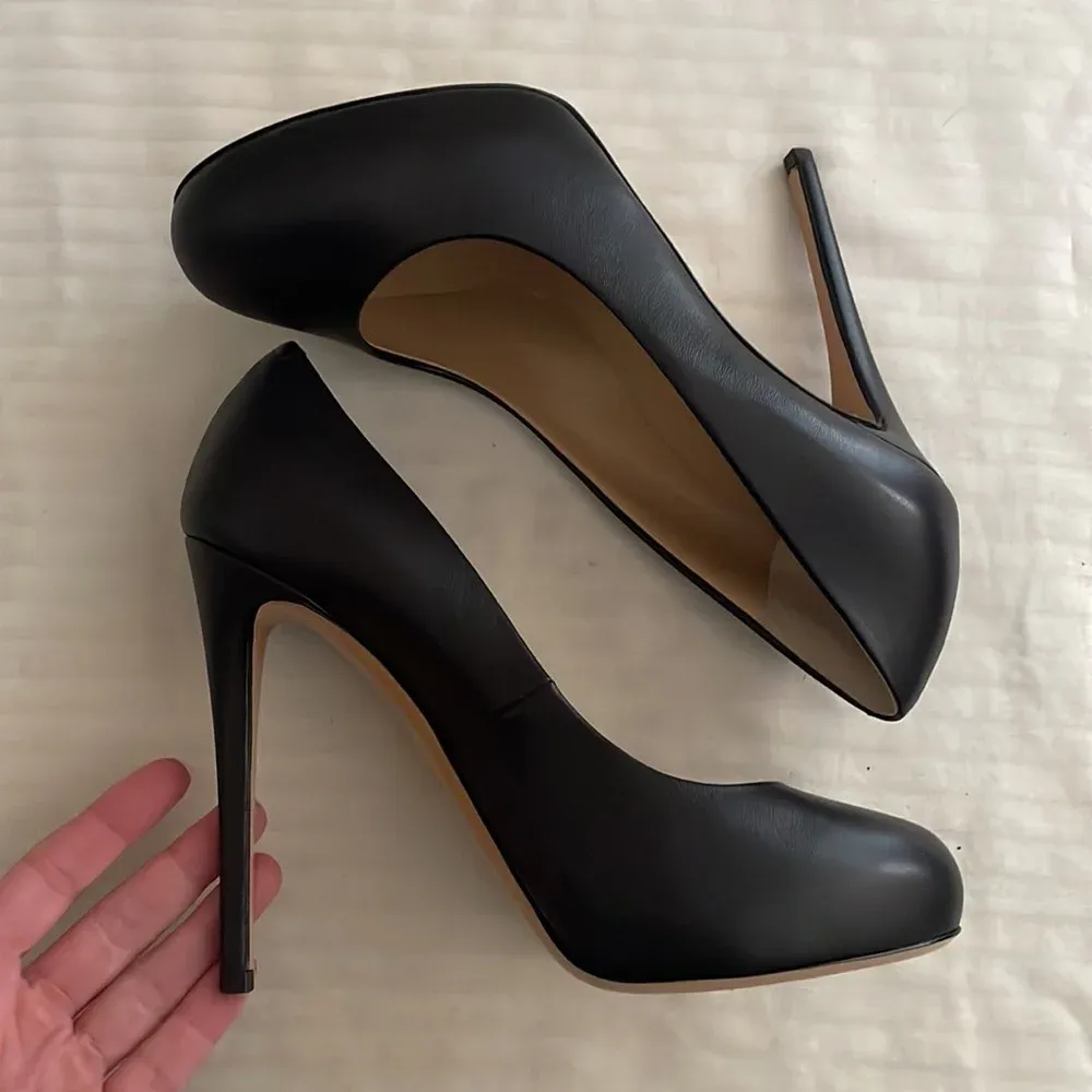 Giuseppe Zanotti Leather Pumps Heels Black Stiletto size 39 US 9 Classic NWOB - Image 4
