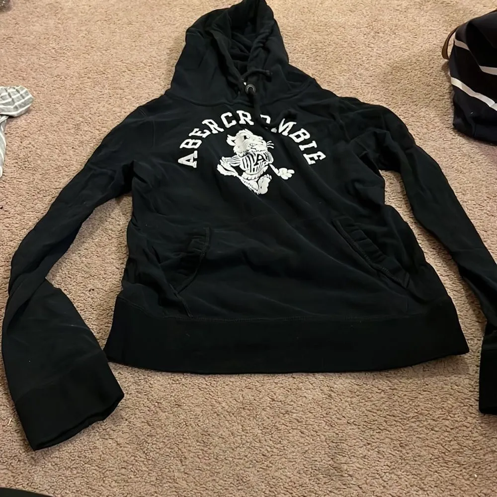 Abercrombie large sweater pullover - Image 2