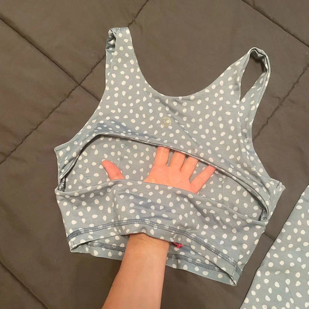 Vaca santa leggins + top Size XS - Image 3