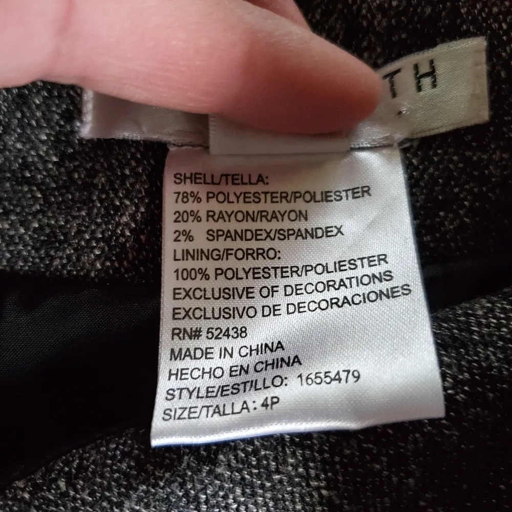 Plaza South skirt size 4p - Image 3