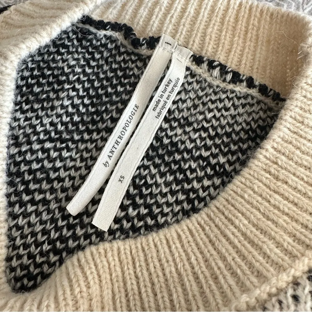 Floral Pop Embroidered Pullover Sweater Size XS Blue Motif - Image 6