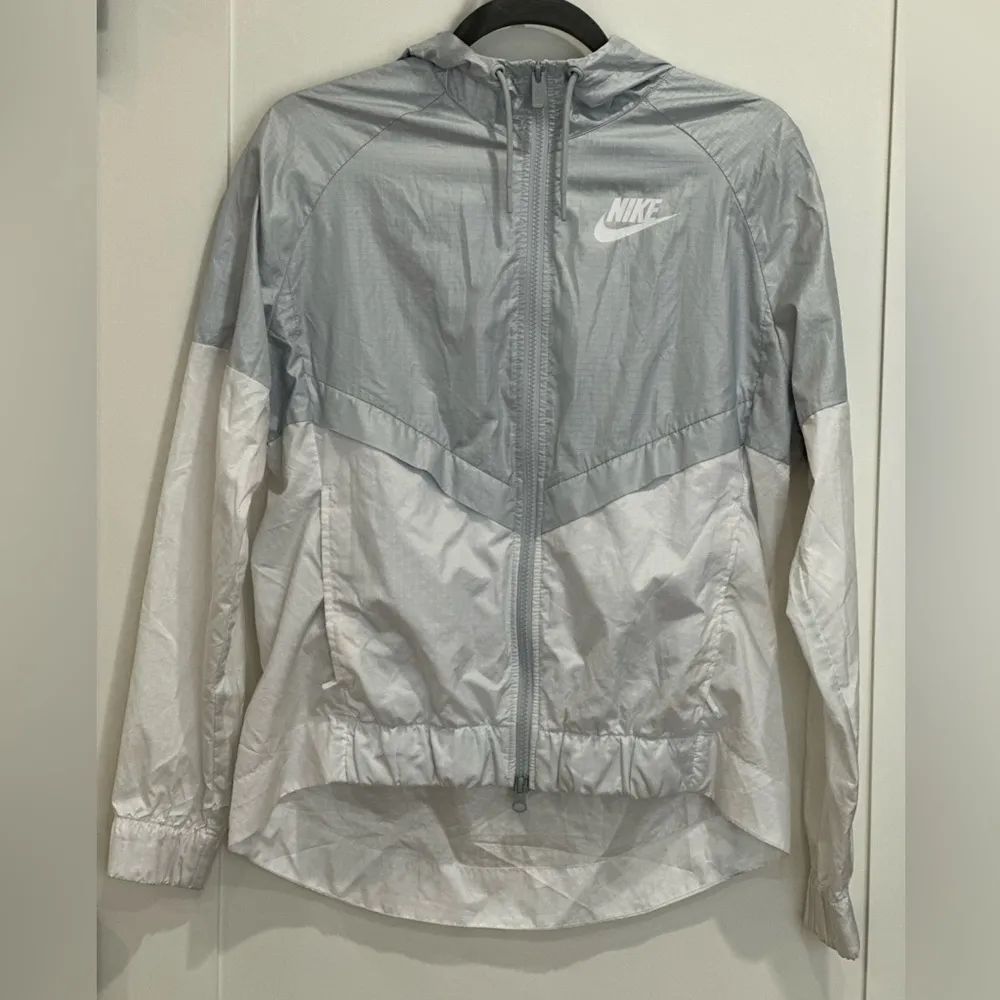 Nike Sportswear Windrunner Jacket Windbreaker Silver Medium Gorpcore Sporty Chic - Image 5