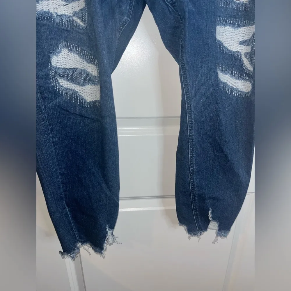 Torrid Distressed Premium Stretch Denim Stitched Bombshell Skinny Jeans Sz 26R - Image 12