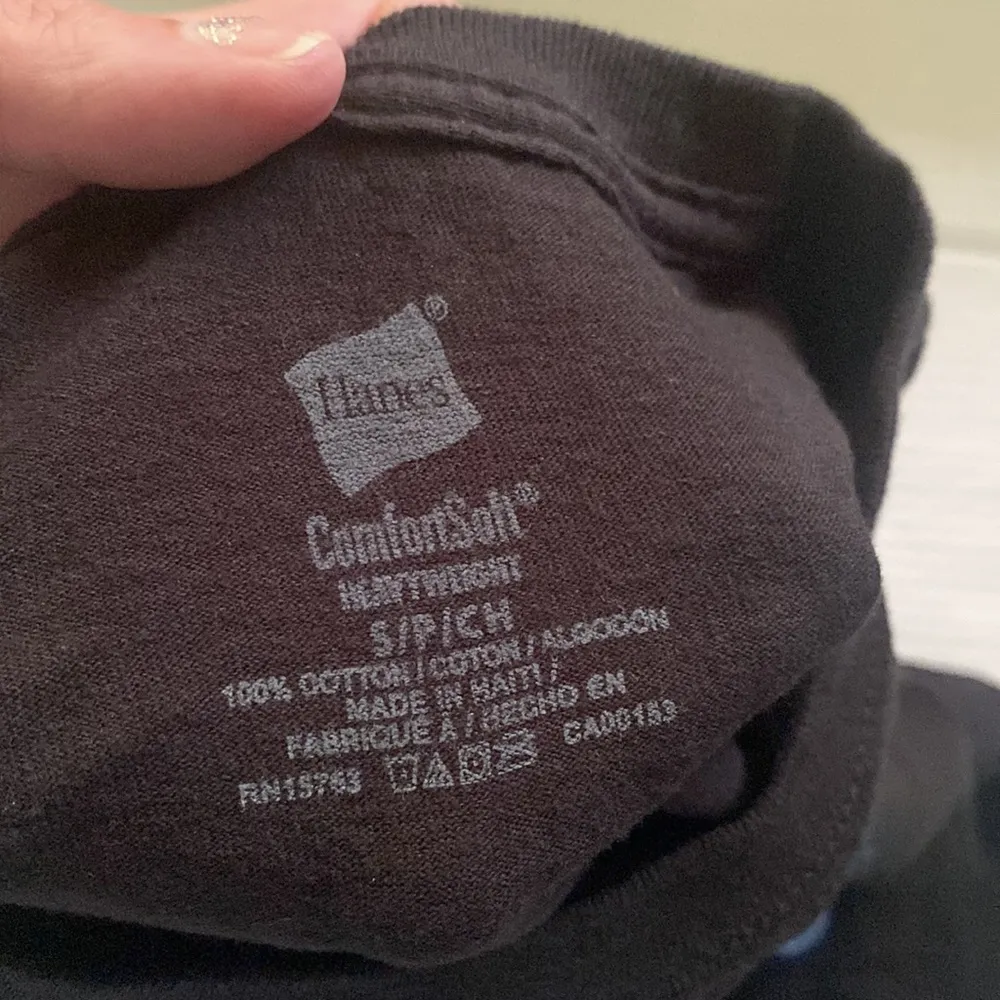 Garth Brooks 2018 All Day Long concert album t-shirt, size small - Image 2