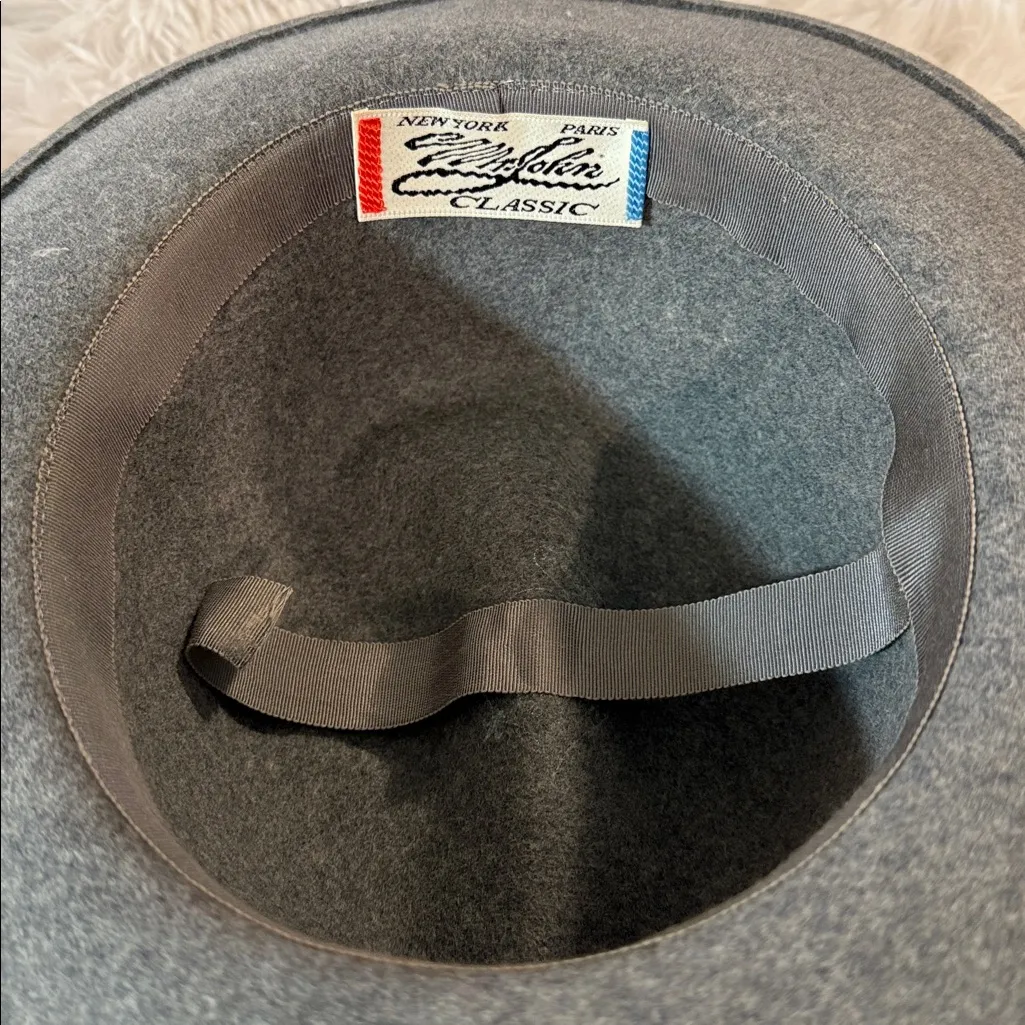 Mr. John classic vintage grey felt hat with decorative band Gray - Image 5