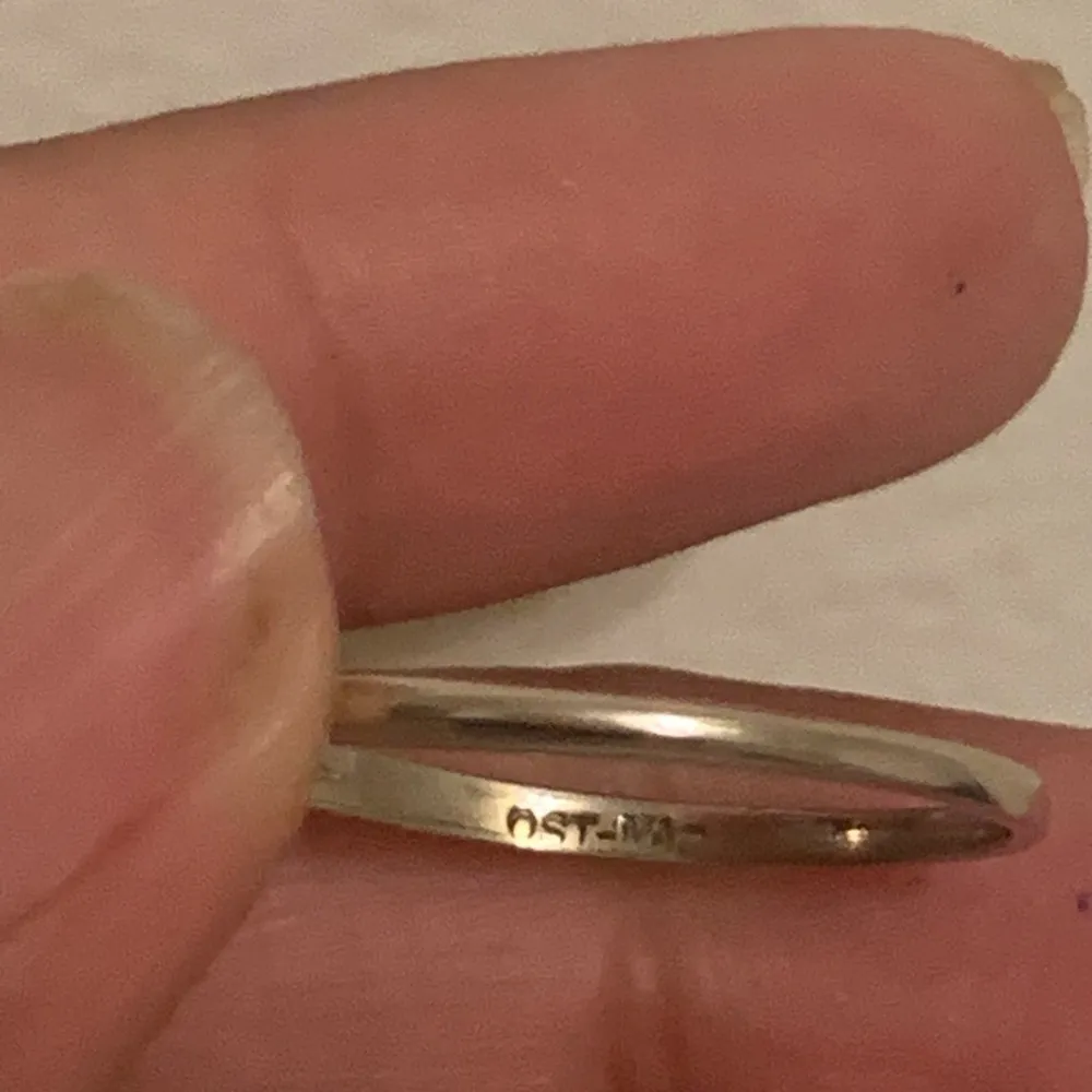 14k White Gold Diamond Soliatire Ring - Image 2