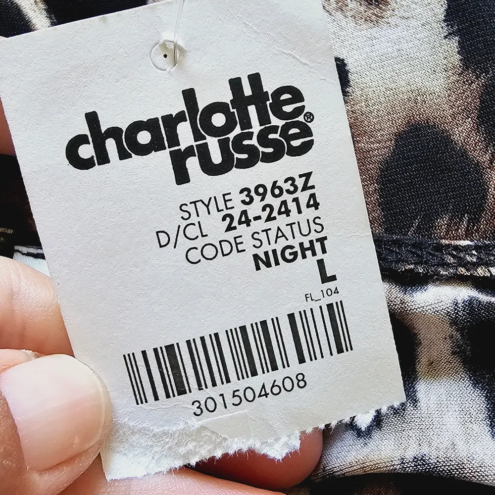 Charlotte Russe Leopard Print Halter Neck Sleeveless Knit Jumpsuit Size Large - Image 9