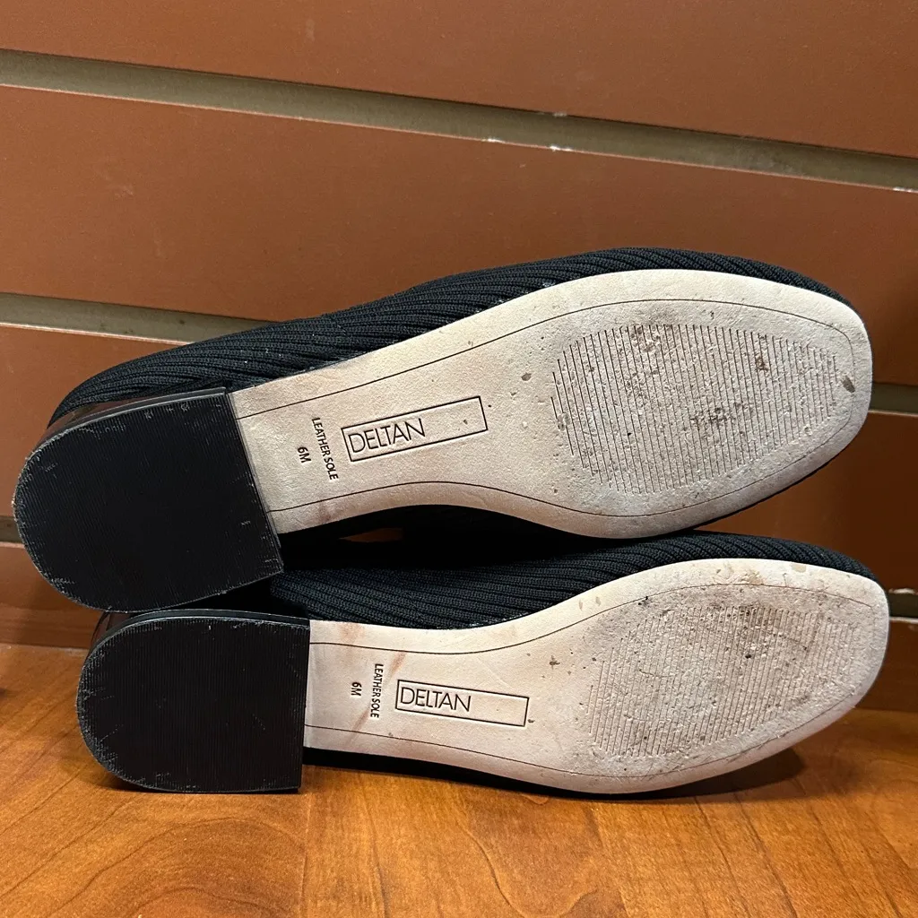 Deltan Stretchy Black Fabric and Leather Slip - Image 4