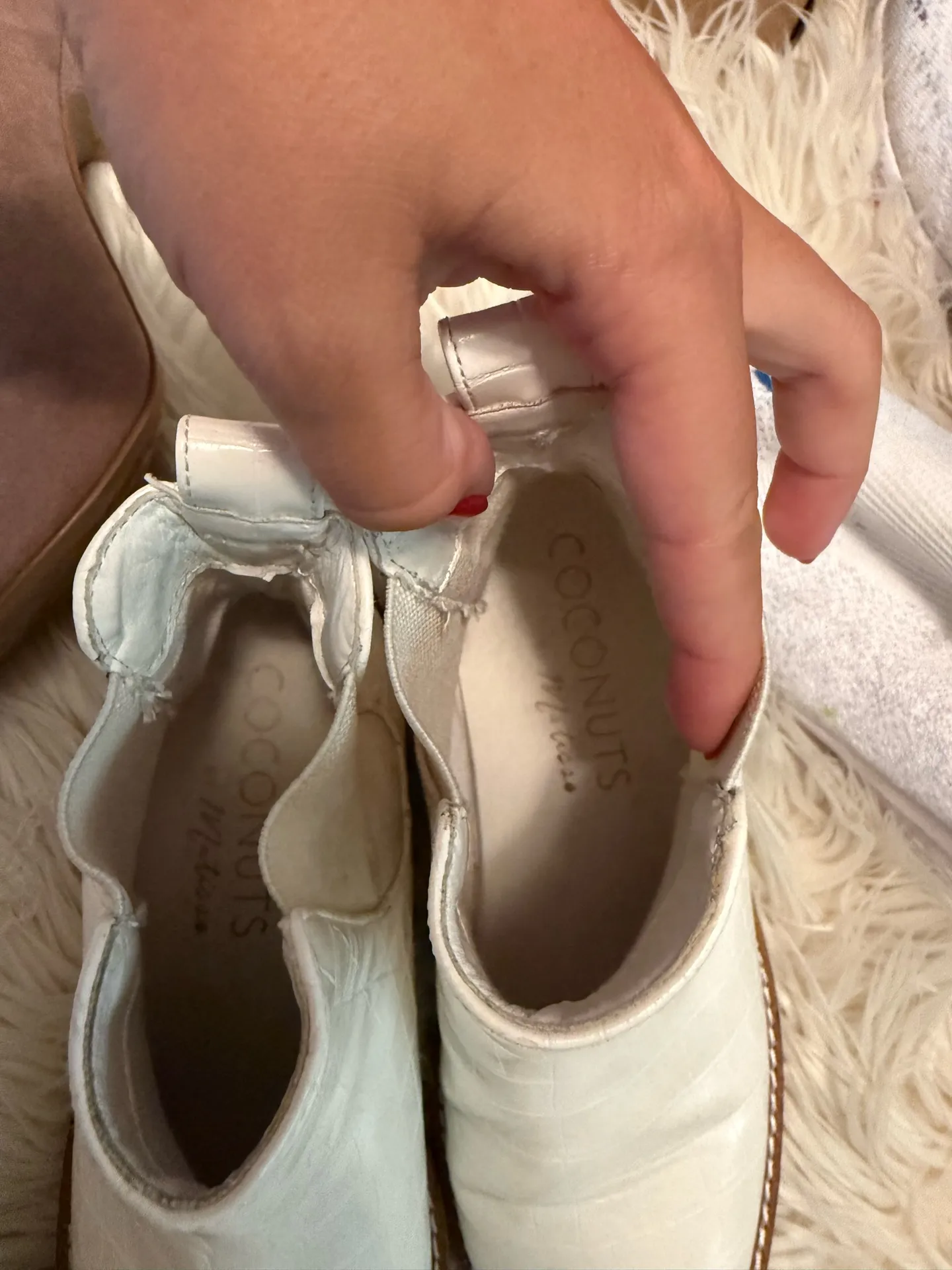 White booties  - Image 5