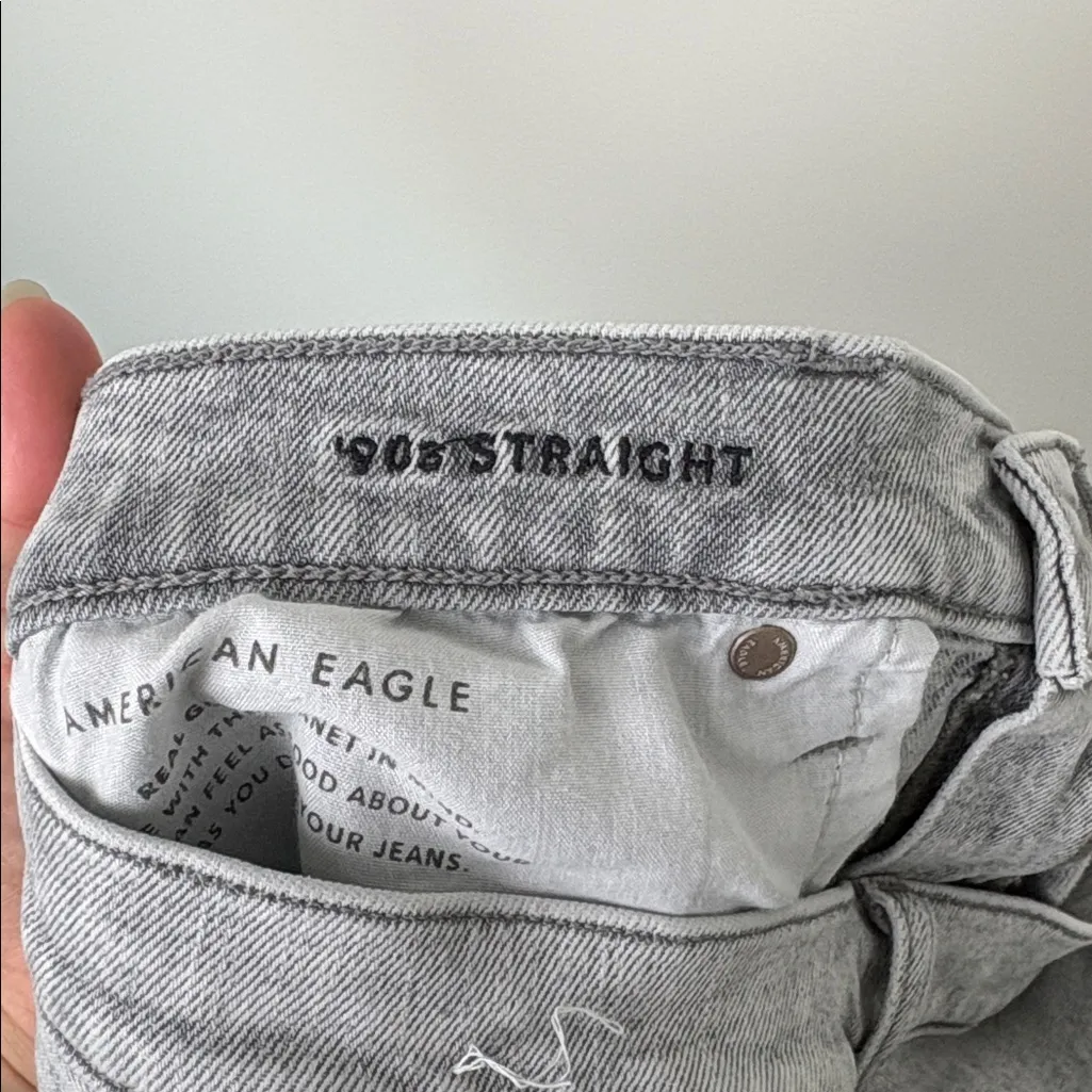 American Eagle 90s Straight Jeans Women’s Size 14 Haze Grey Denim Relaxed - Image 5
