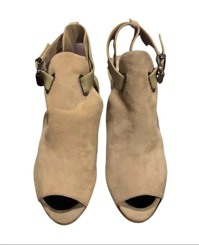 Marc Fisher Women's Tan Suede Buckle Heeled Open Toe Ankle Shootie Size 8.5M - Image 9