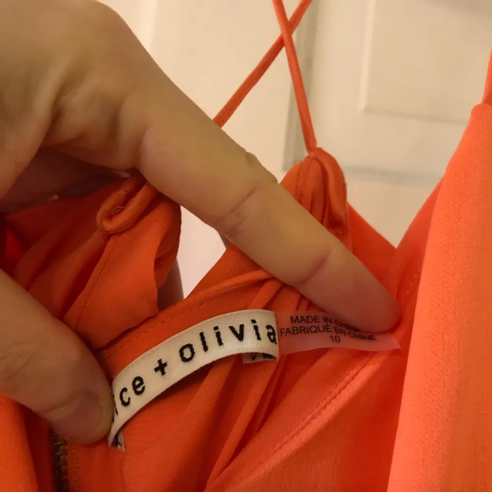 Alice + Olivia Katie Tie Wrap Mini Dress in Coral Orange Size 10 Sleeveless - Image 8