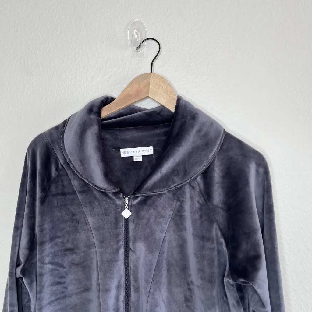 Eileen West Charcoal Gray Velvet Short Zip Robe Size S/M Sleepwear - Image 4
