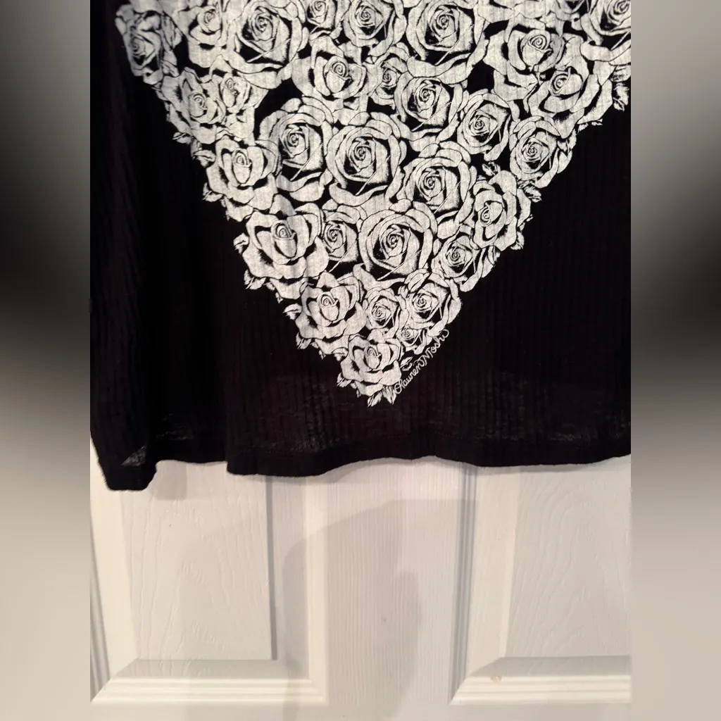 Lauren Moshi Black & White Floral Heart Women's Sweater Size XS/Small - Image 5