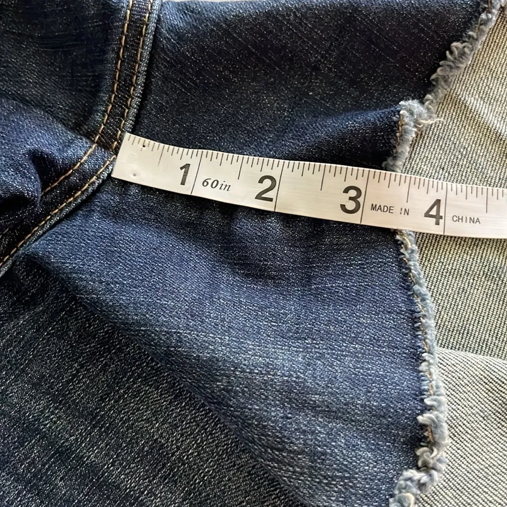 Kut From The Kloth Gidget Fray Short Mid Rise Size 8 - Image 8