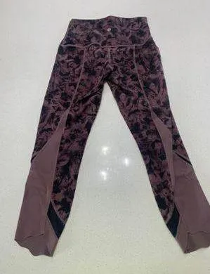 WunderUnder Leggings - Image 2