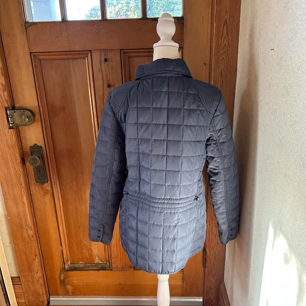 NWOT NorthStyle Quilted Jacket Gray Medium - Image 3