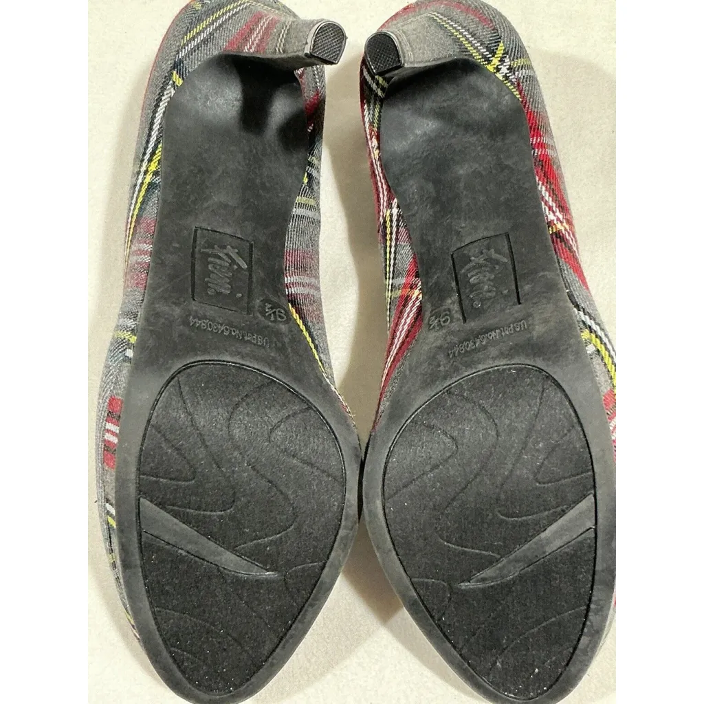 Womans Fiomi Gray Red Plaid Fabric Platform Heel Shoe 9.5 NWOT - Image 8