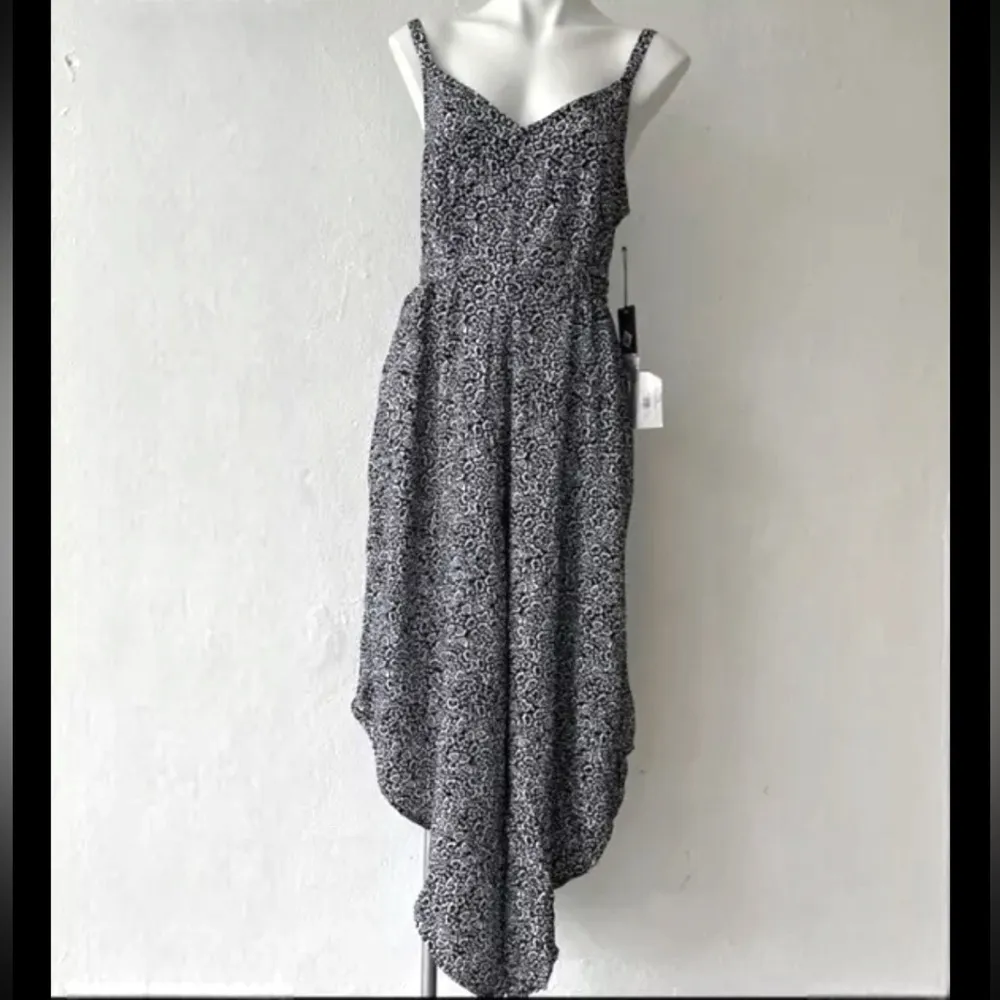 Vince Camuto Butterfly Wide Leg Jumpsuit Size 1X Black White Strappy NEW - Image 3