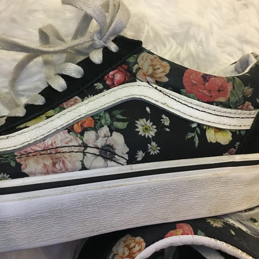 VANS Old Skool Black White Floral Lace Up Unisex Sneakers Men’s 7, Women’s 8.5 - Image 6