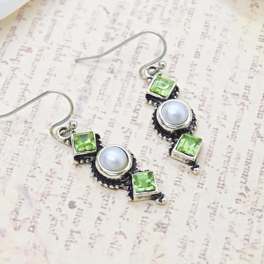 Boho Emerald and Pearl Earrings Silver - Image 2