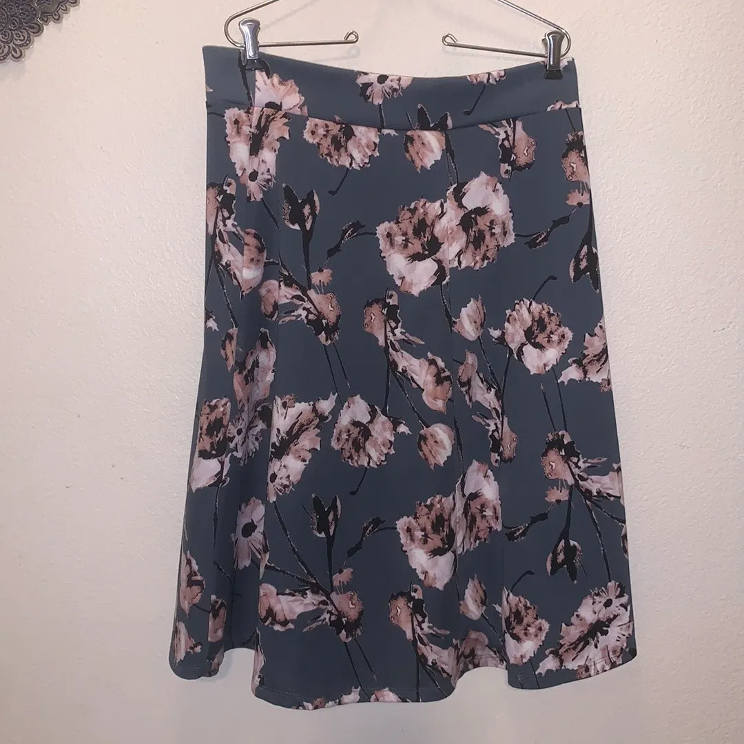 Grey Floral Midi A-Line Skirt - Image 4
