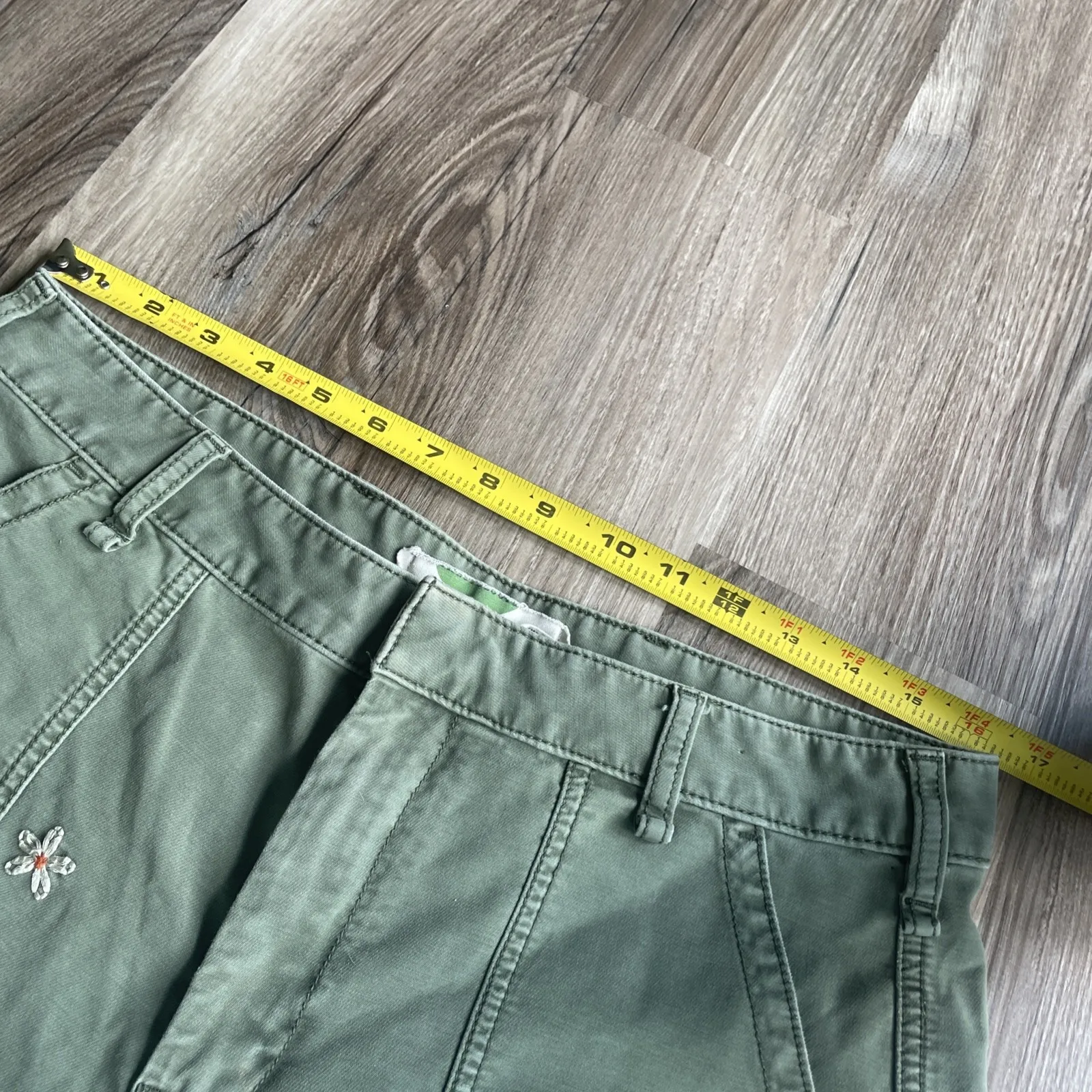 By Anthropologie Floral Embroidered Cargo Pants Sz 31 Green Wide‎ Leg Crop - Image 6