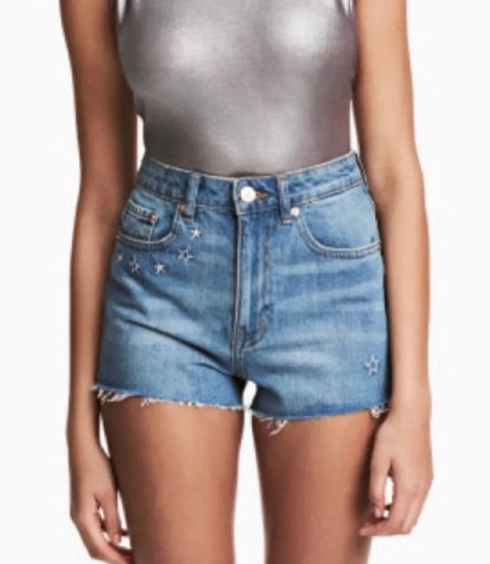 X Coachella Star Print Jean Shorts - Image 2