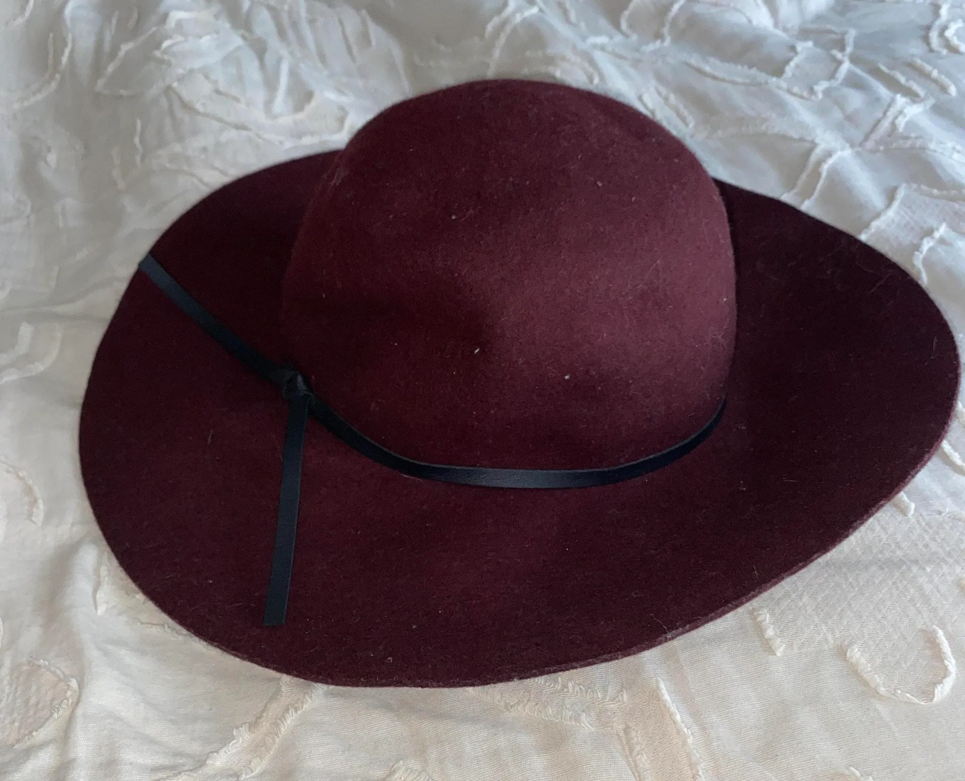 D&Y Maroon Hat - Image 2