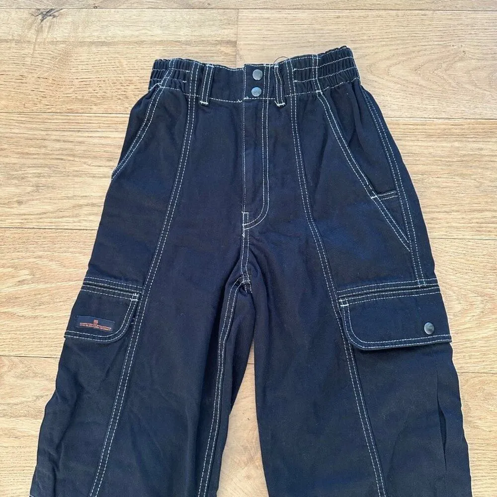 Urban Outfitters BDG Relaxed Cargo Pocket Skate Jeans in Black - Image 2