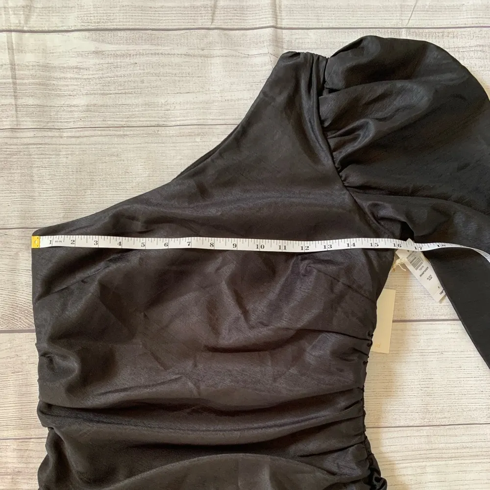 NWT Aritzia Wilfred Rhapsody Black One Long Sleeve Ruched Mini Dress in Size 8 - Image 4