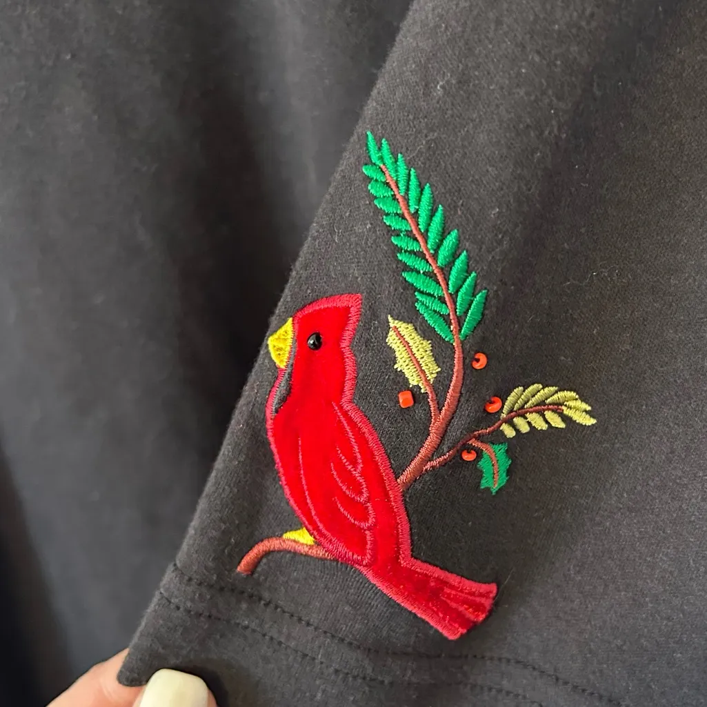 Vintage Black Cardinal Bird Design Top Shirt Velvet Detail Women’s Size Large/XL - Image 5